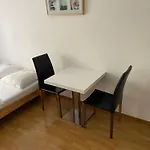 Studio In The Heart Of Zurich - Crown 17
